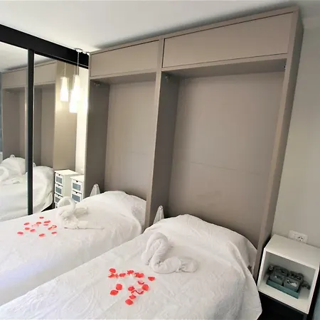 Torres Del Sol Apartment *
